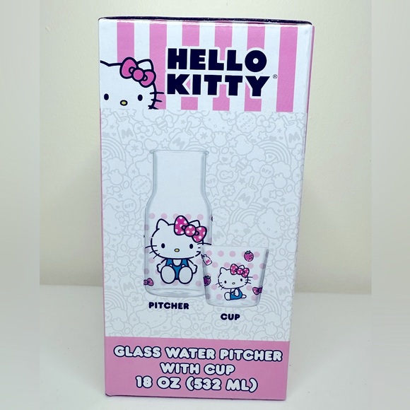 Sanrio Hello Kitty Glass Water Pitcher 18 oz - Picture 2 of 2